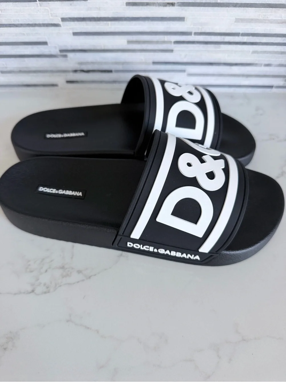 New Men’s  D&G Dolce & Gabbana Black & White Logo Slide Sandals size 9